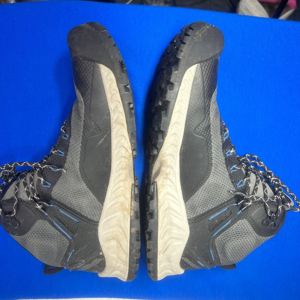|•KEEN•| Men's Athletic Shoes Size 9 - Picture 6 of 13